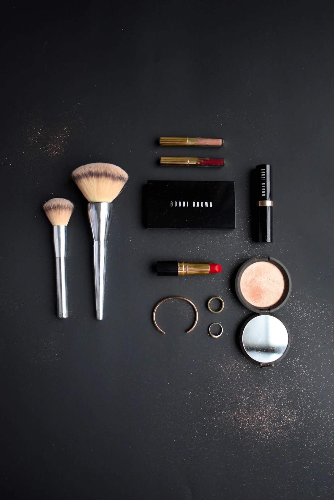 Évitez ces erreurs avec le fond de teint adaptable - Hailey Beauty
